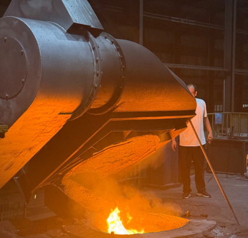 Induction furnace in operation
